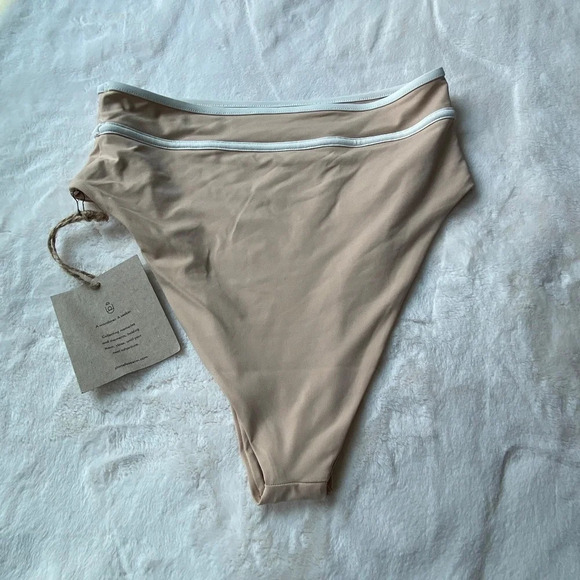 New! Stone Fox Swim Juniper Bikini Bottom 19214 - Picture 6 of 16